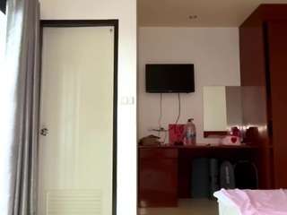 stefanievelotta webcam