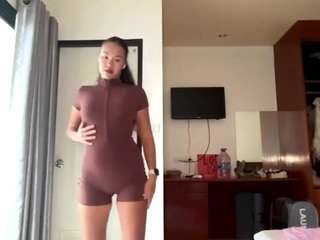 stefanievelotta webcam