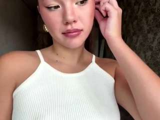 stefanievelotta