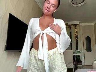stefanievelotta