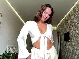 stefanievelotta