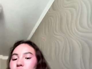 stefanievelotta live webcam show