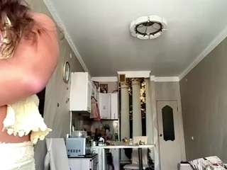 stefanievelotta