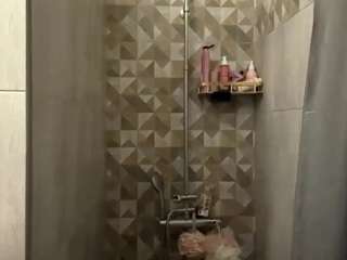 terinarostad's CamSoda show and profile