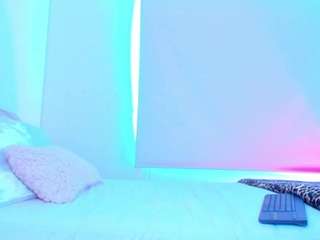 Live webcam model alessia-kat on Soda Cams