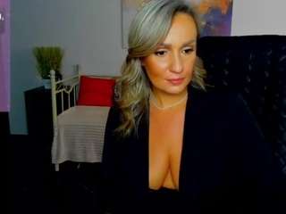 AlisaAllisen live cam preview