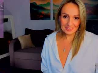 AlisaAllisen live cam preview