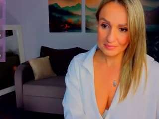AlisaAllisen live cam preview