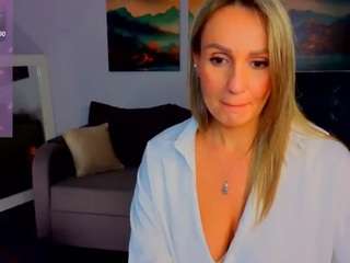 AlisaAllisen live cam preview