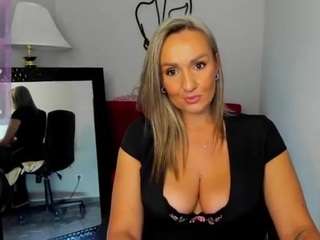 AlisaAllisen live cam preview