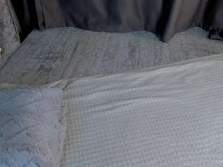 ammymoore's CamSoda show and profile