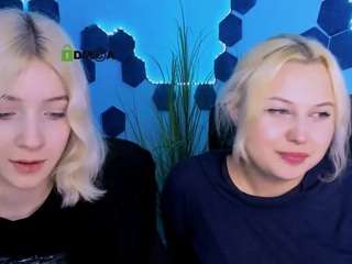 aria-blaze1 Live Webcam on CamSoda