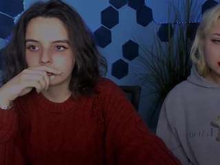 aria-blaze1 Live Webcam on CamSoda