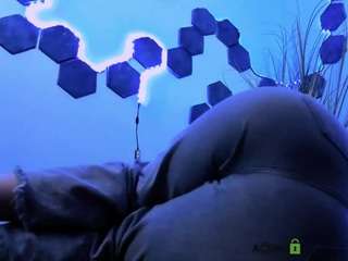 aria-blaze1
