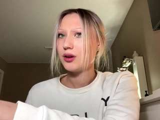 Live webcam model belkisbrienen on Soda Cams