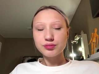 Live webcam model belkisbrienen on Soda Cams