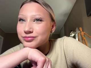 Live webcam model belkisbrienen on Soda Cams