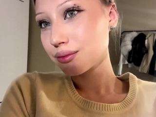 Live webcam model belkisbrienen on Soda Cams