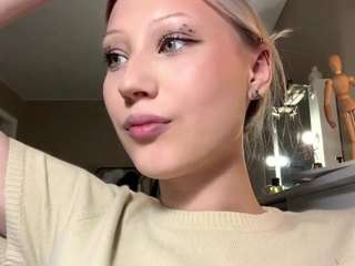 Live webcam model belkisbrienen on Soda Cams