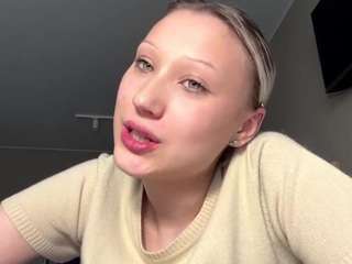 Live webcam model belkisbrienen on Soda Cams