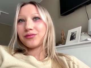 Live webcam model belkisbrienen on Soda Cams