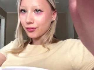 Live webcam model belkisbrienen on Soda Cams