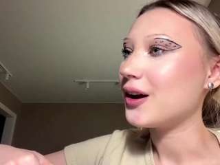 Live webcam model belkisbrienen on Soda Cams