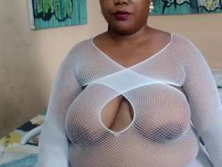 bustynolimitsxxx live cam profile