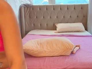 florence-ford's CamSoda show and profile