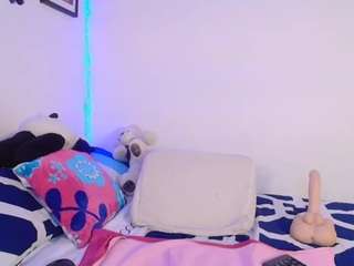 Live webcam model gabyyalvarez on Soda Cams