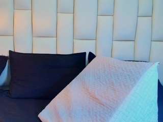 le modèle lana-slim est en webcam porno dans un show sur le site camsoda, il possède les tags suivants: anal,anal toys,ass to mouth,black hair,brown eyes,dildo or vibrator,double penetration,no drinking,no smoking,orgasm,skinny,tattoos,teen 18,young adult,hd,small tits