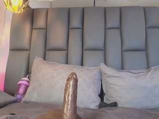 Lana-Slim live cam preview