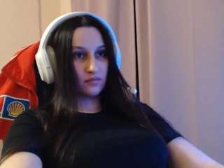 lorenayarnell live cam profile