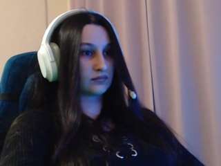 Live webcam model lorenayarnell on Soda Cams