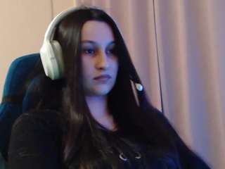 Live webcam model lorenayarnell on Soda Cams