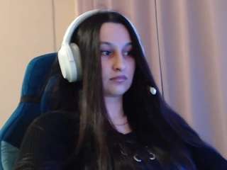 Live webcam model lorenayarnell on Soda Cams