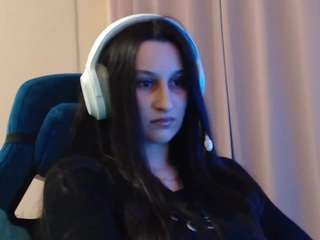 Live webcam model lorenayarnell on Soda Cams