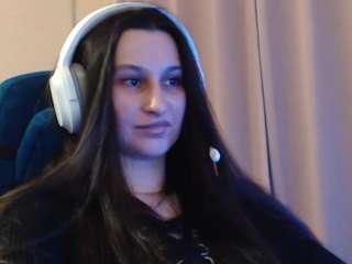 lorenayarnell live cam profile