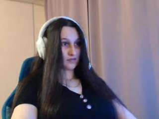 lorenayarnell live cam profile