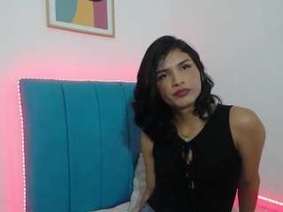 Acest model este live acum. madisson-jones1