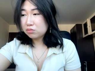 Live webcam model marlenabuchetto on Soda Cams