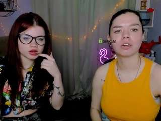 mia-blazing Sex toys live webcam