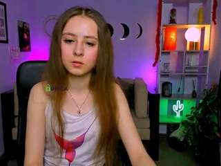 Live webcam model mia-blazing on Soda Cams