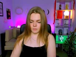 mia-blazing live cam profile