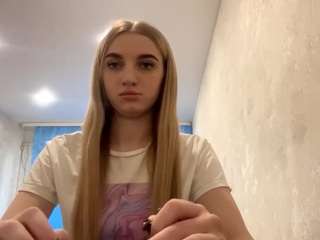 mirthawhyte Live Webcam on CamSoda