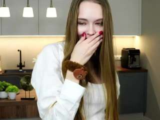 Live webcam model myeshasoulia on Soda Cams