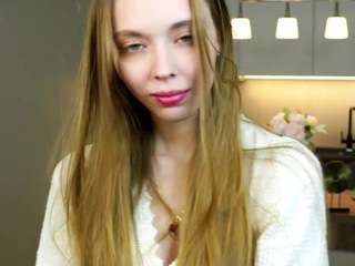 Live webcam model myeshasoulia on Soda Cams