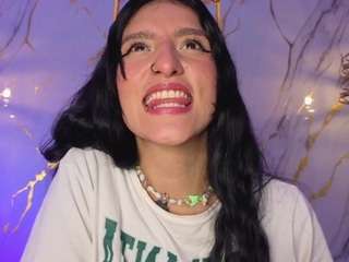 Live webcam model scarleteuph on Soda Cams