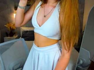 Live webcam model sofa-vleifo on Soda Cams
