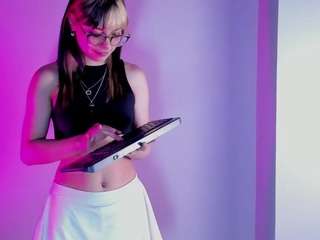 velori-fg Live Webcam on CamSoda